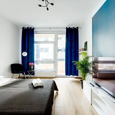 Charming Apartment In The City Center Варшава Екстер'єр фото