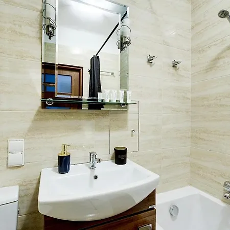 Charming Apartment In The City Center Варшава Екстер'єр фото
