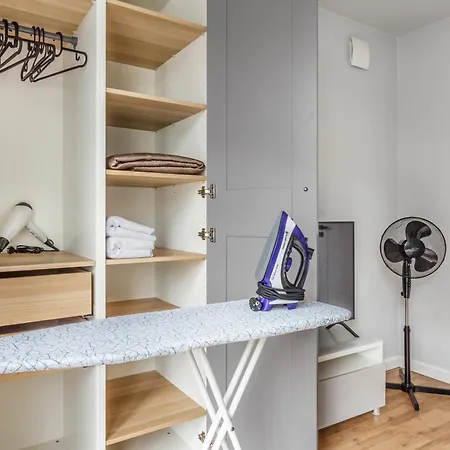 Charming Apartment In The City Center Варшава Екстер'єр фото